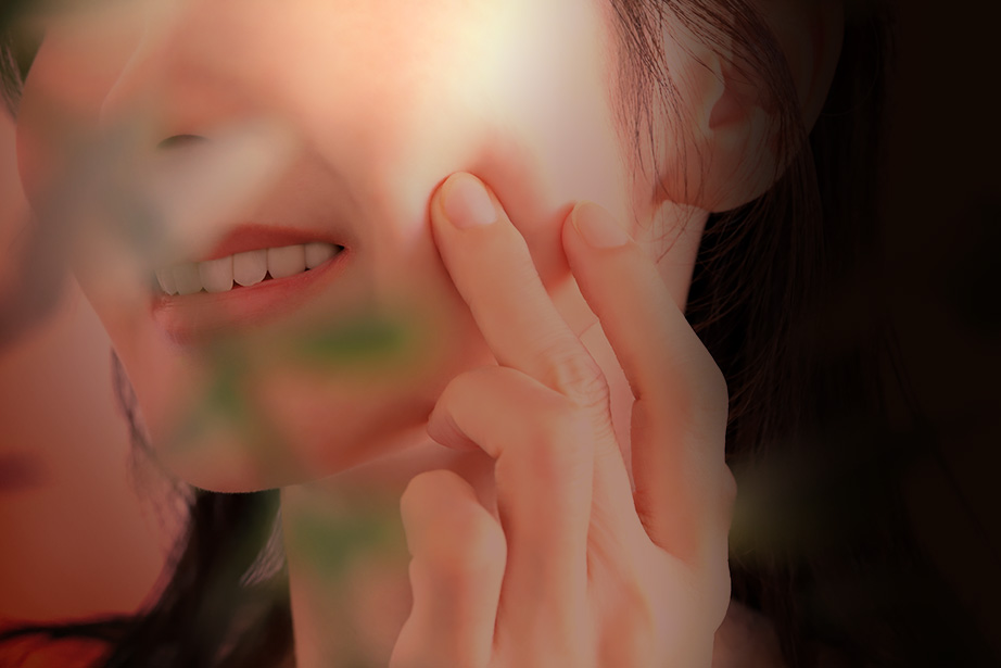 笑顔の女性
